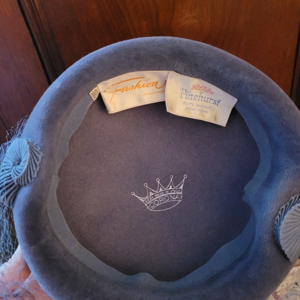 Elegant Blue Veil Hat - Picture 7 of 11